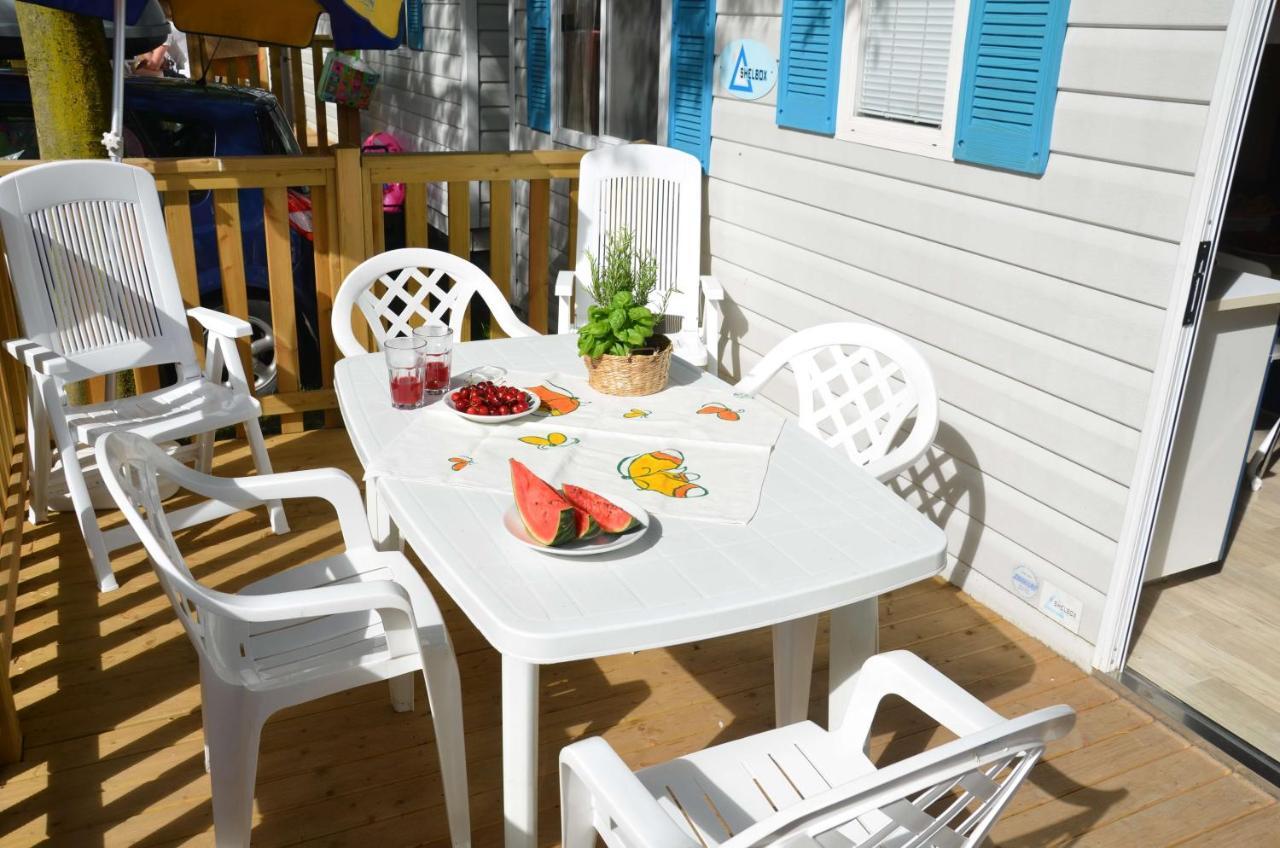 Happy Camp Mobile Homes In Villaggio Internazionale * San Menaio
