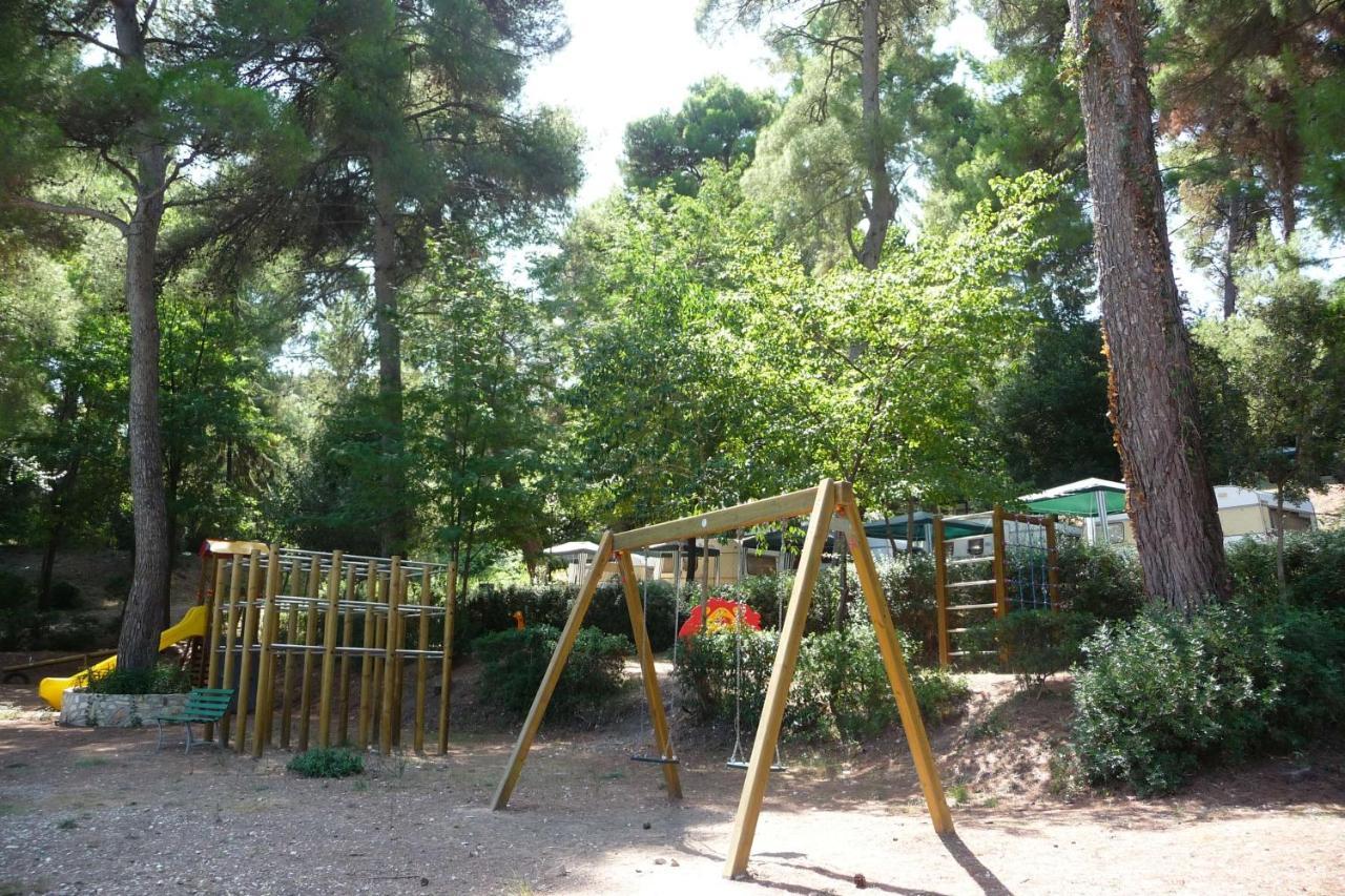 Campsite Happy Camp Mobile Homes In Villaggio Internazionale San Menaio