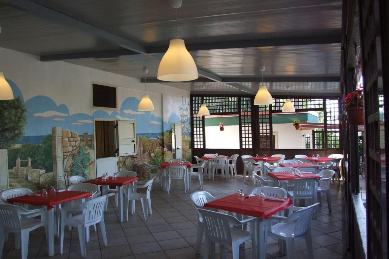 Campsite Happy Camp Mobile Homes In Villaggio Internazionale San Menaio